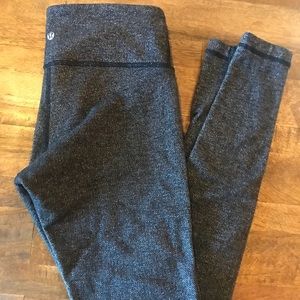 Lululemon leggings size 6